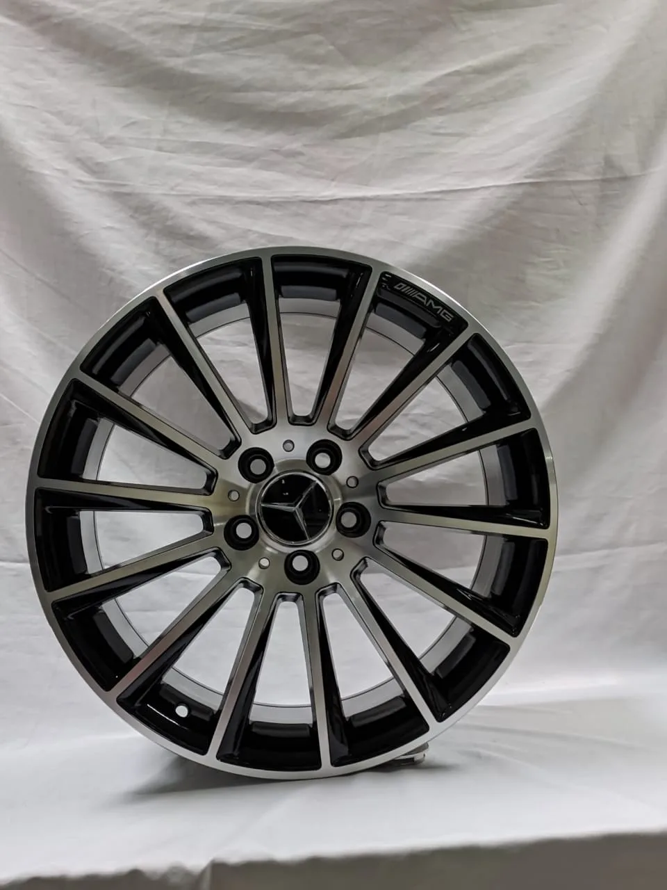 RS 1077 8.5x18/5x112 D66.6 ET35 черный