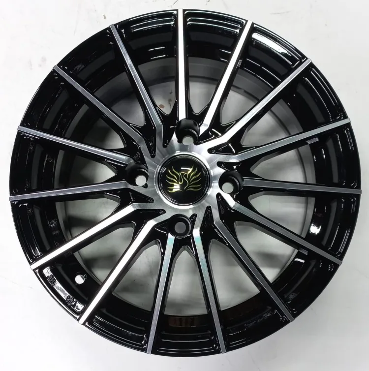 Mitsubishi 2818 6.5x15/4x114.3 D67.1 ET35 4 диска черный, серебристый