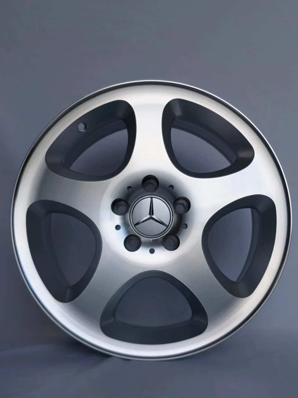 RS 388 8x17/5x112 D66.6 ET37 черный