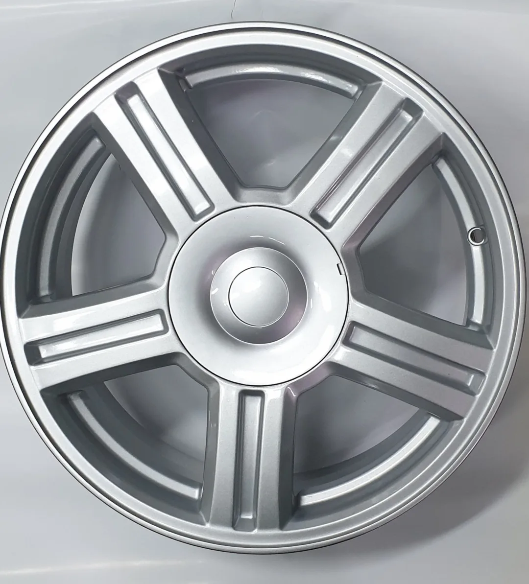 Replica R777 6.5x15/4x98 D58.6 ET35 серебристый