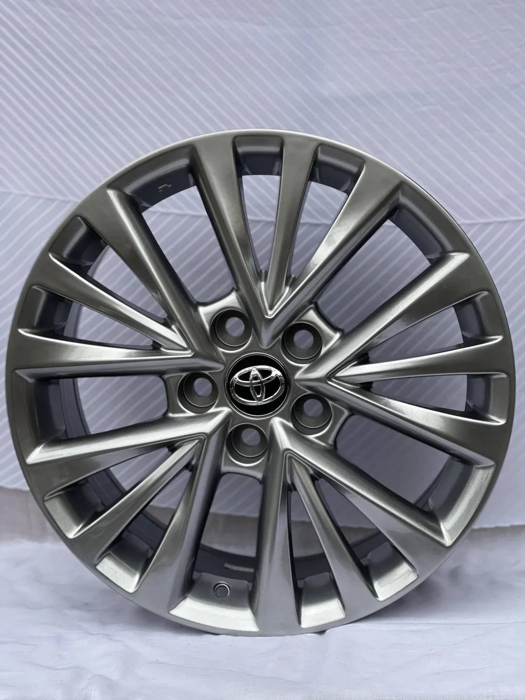 AC 570 7x17/5x114.3 D60.1 ET40 графит