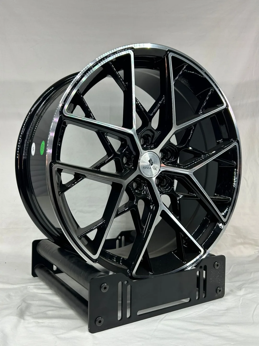LKN 034 8x18/5x108 D65.1 ET35 4 диска черный, серебристый