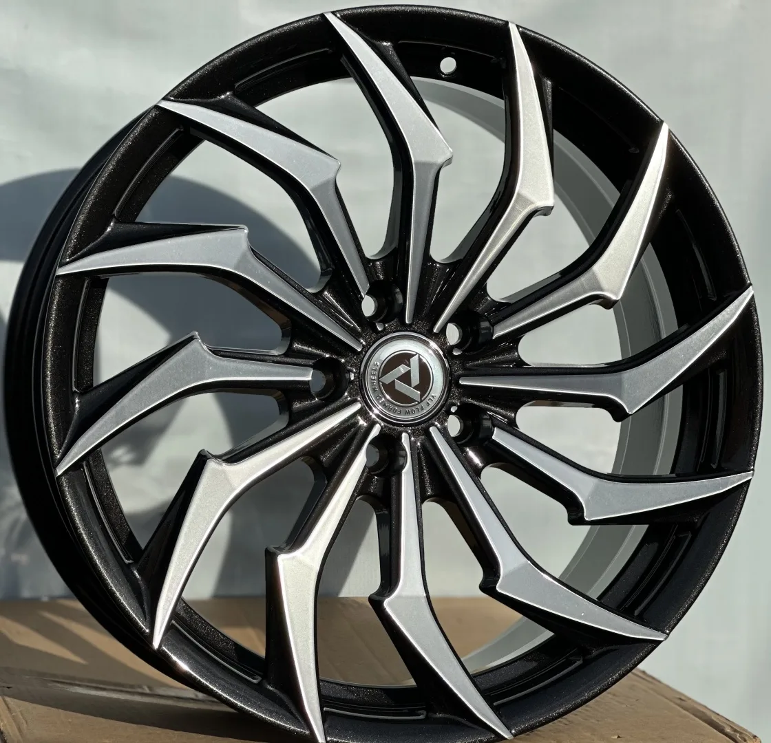 RNO G210 8x18/5x108 D65.1 ET38 4 диска черный, серебристый