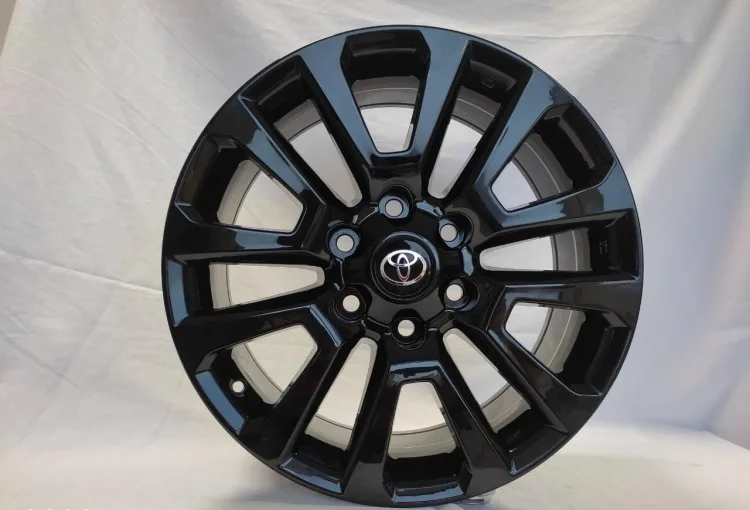 Replica 6565 7.5x17/6x139.7 D106.2 ET25 черный