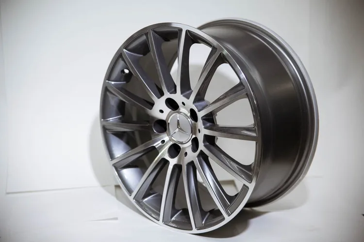 Replica 7339 8x17/5x112 D66.6 ET35 серый