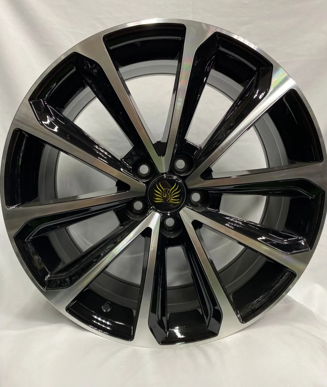 DNS 5718 8x18/5x108 D65.1 ET35 черный, серебристый