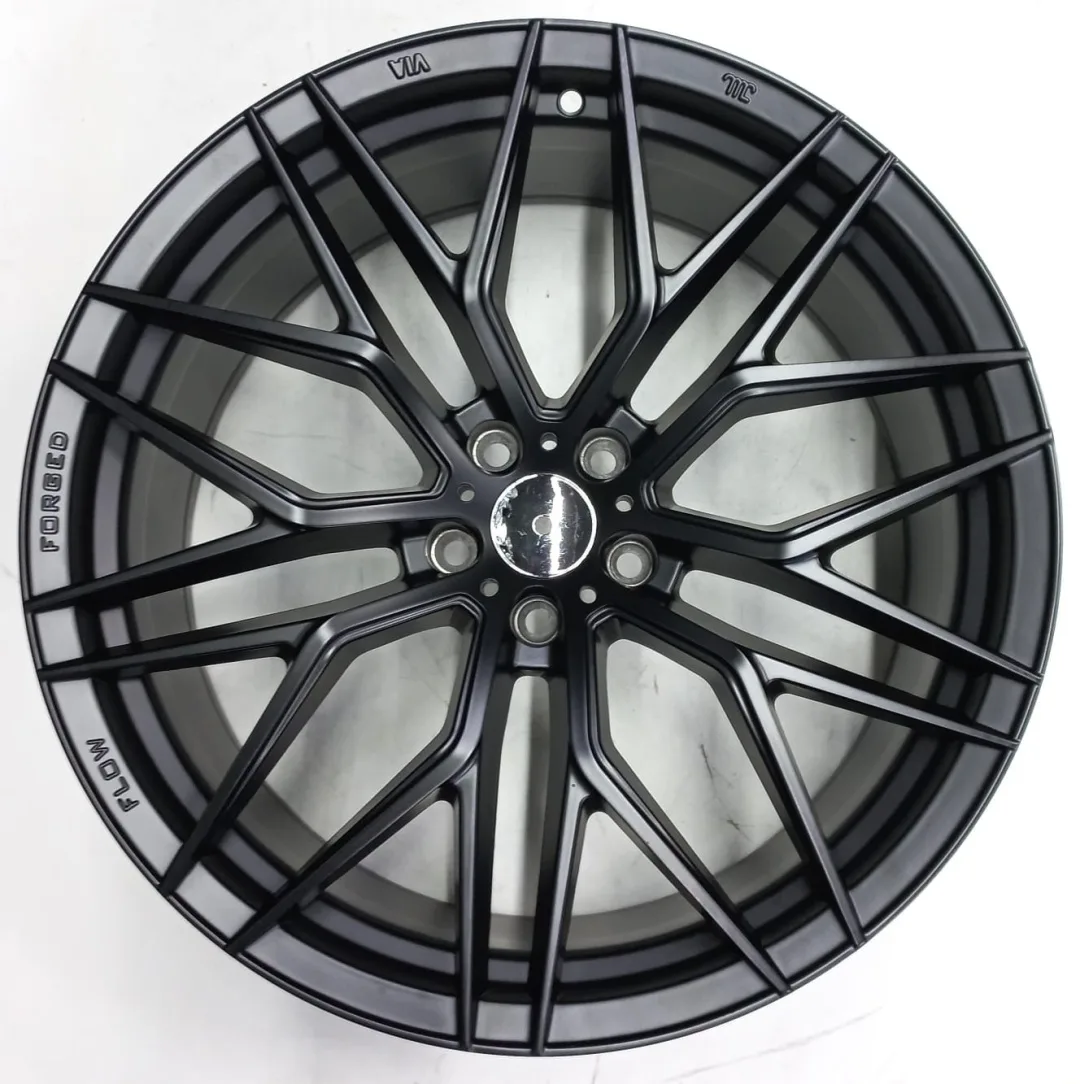 Vossen F034 9x20/5x108 D73.1 ET35 черный
