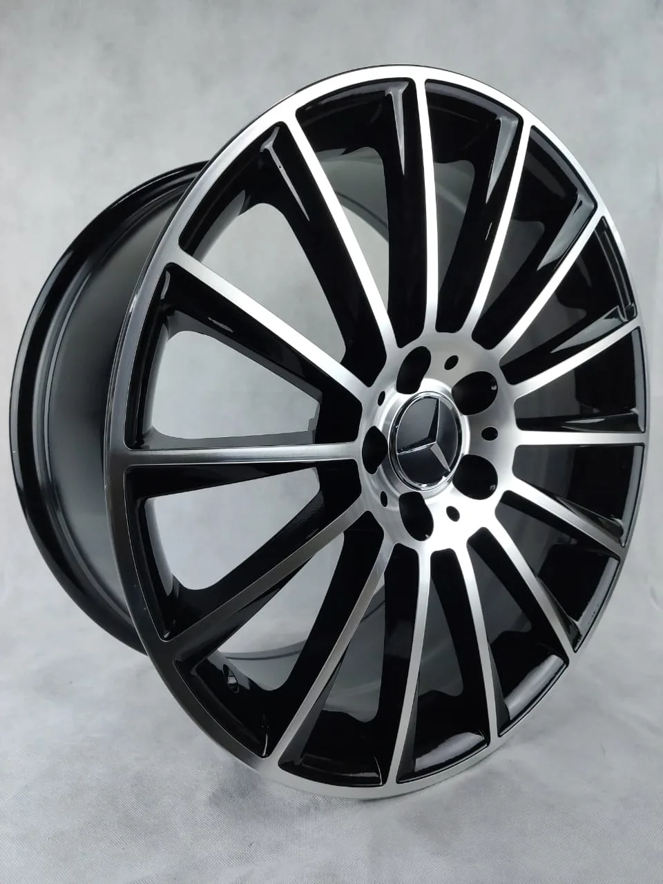 Mercedes-Benz BK836 S222 8.5x18/5x112 D66.6 ET35 черный