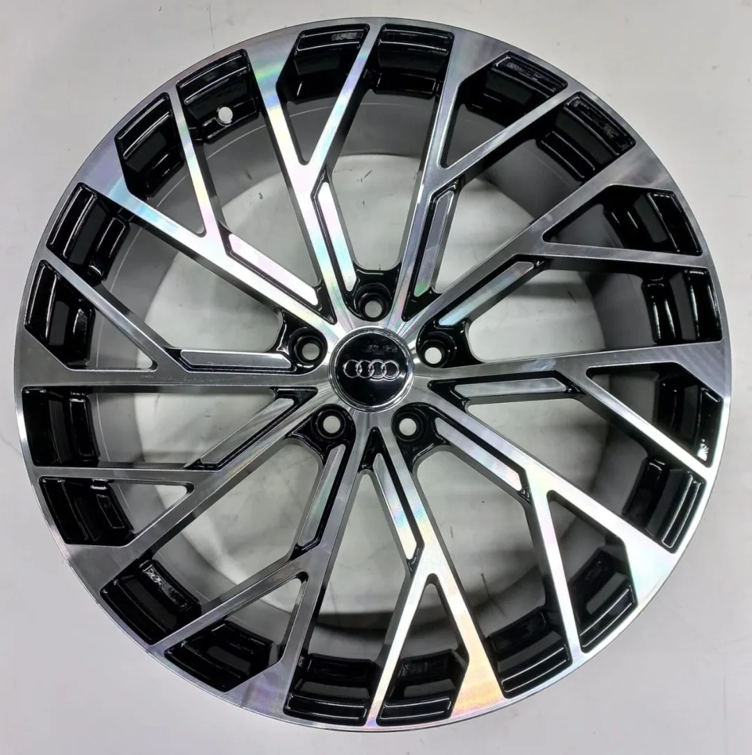 Audi 5089 9x20 5x112 D66.6 ET40 серебристый, черный