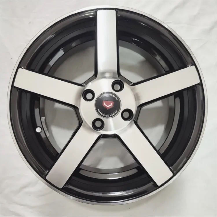 Vossen 693 6x14/4x100 D67.1 ET35 4 диска черный, серебристый