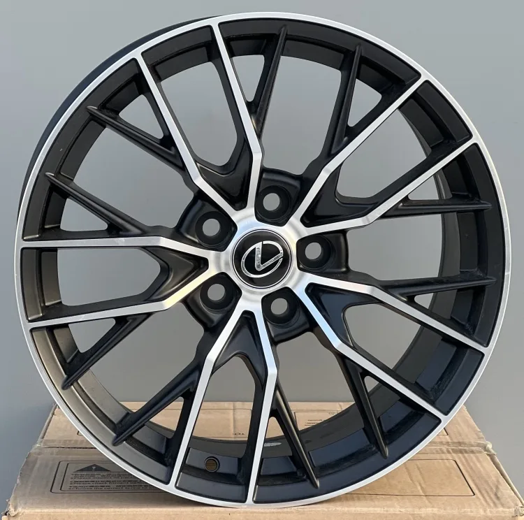 Rainbow Dance LEXUS/TOYOTA 1101 8x18/5x114.3 D60.1 ET35 4 диска черный, серебристый