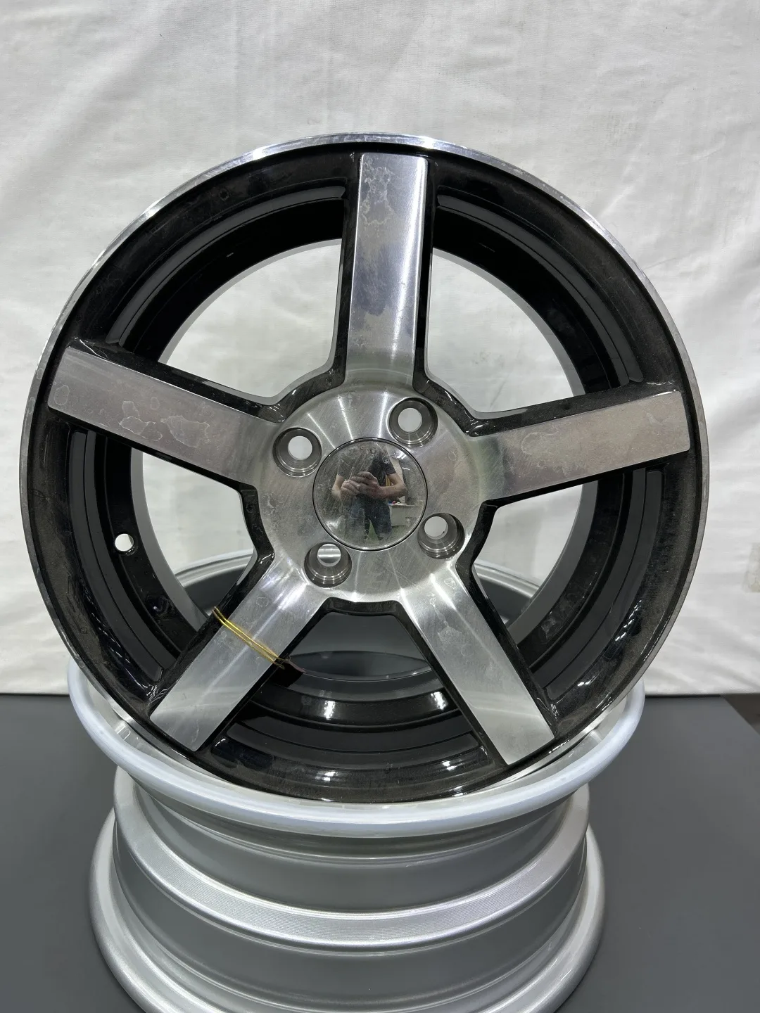 LKN Lkn4 6x14/4x100 D67.1 ET35 4 диска черный, серебристый