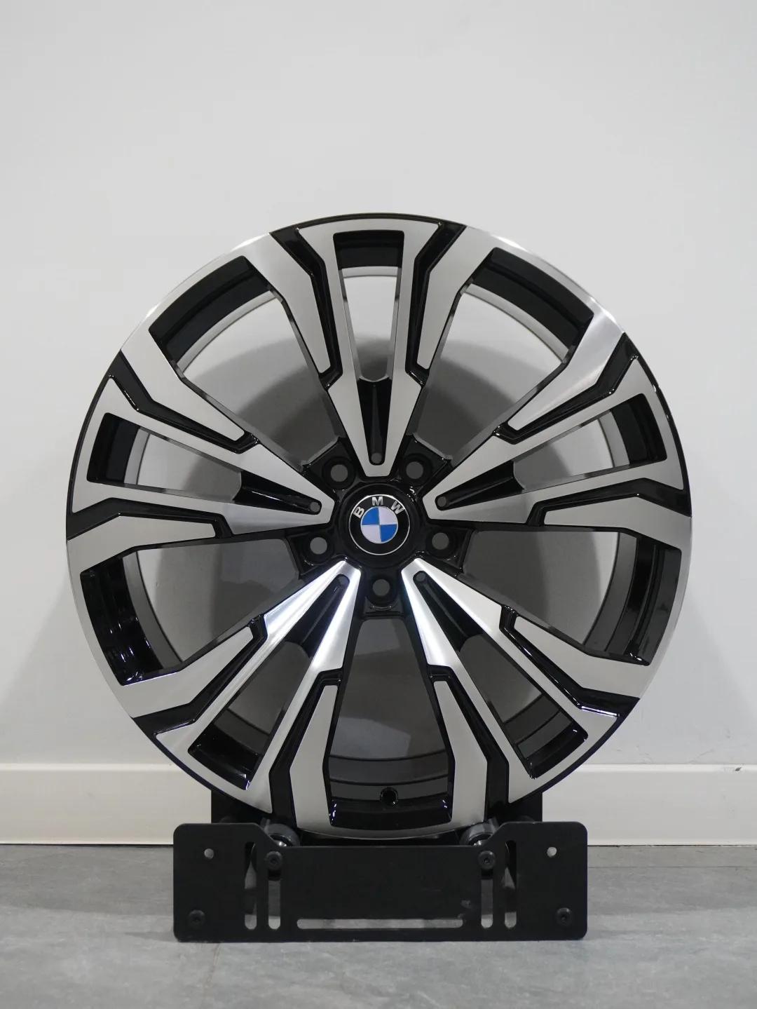 PDW TURONE 9.5x20/5x112 D66.5 ET30 4 диска черный, серебристый