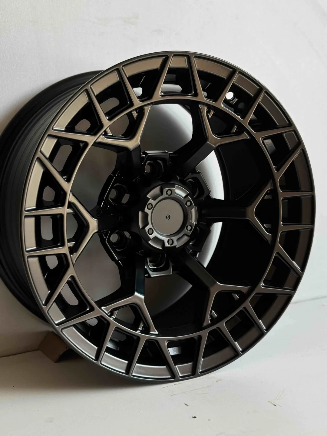 Top Grade fbx229-9 9x17/6x139.7 D110.1 ET0 4 диска черный, черный матовый