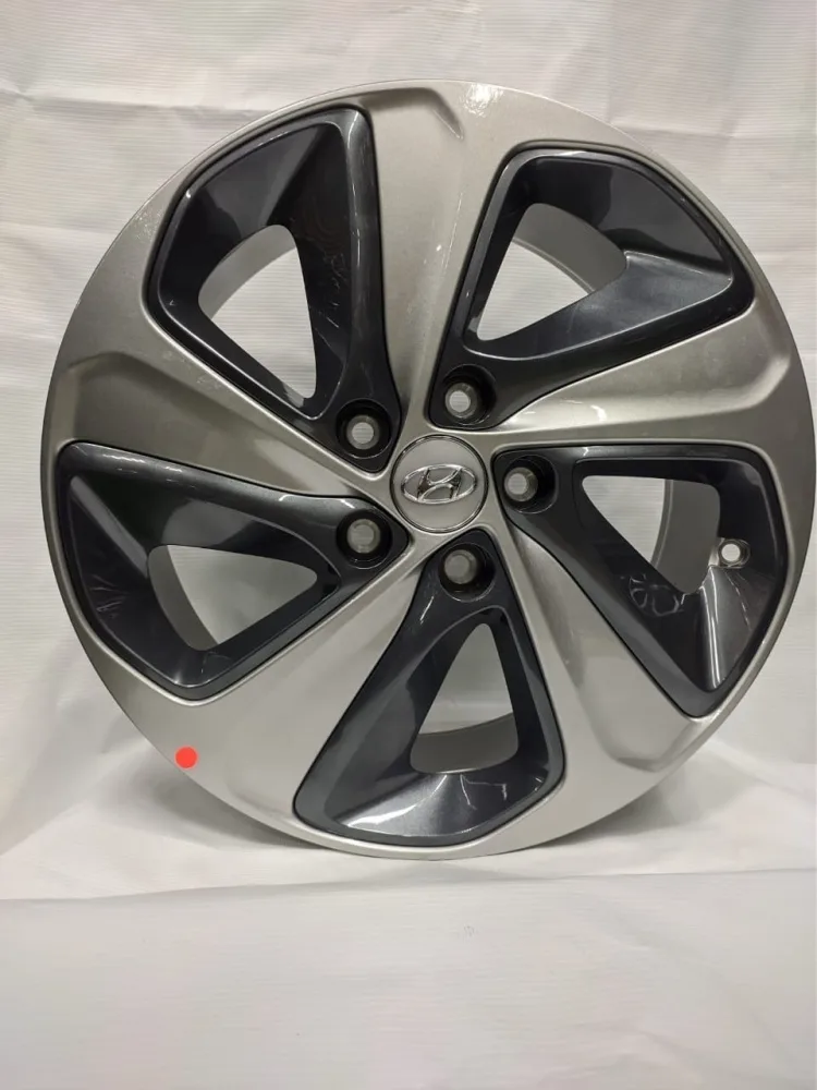 Rainbow Hyundai 5210 7x17/5x114.3 D67.1 ET50 4 диска серебристый, серый